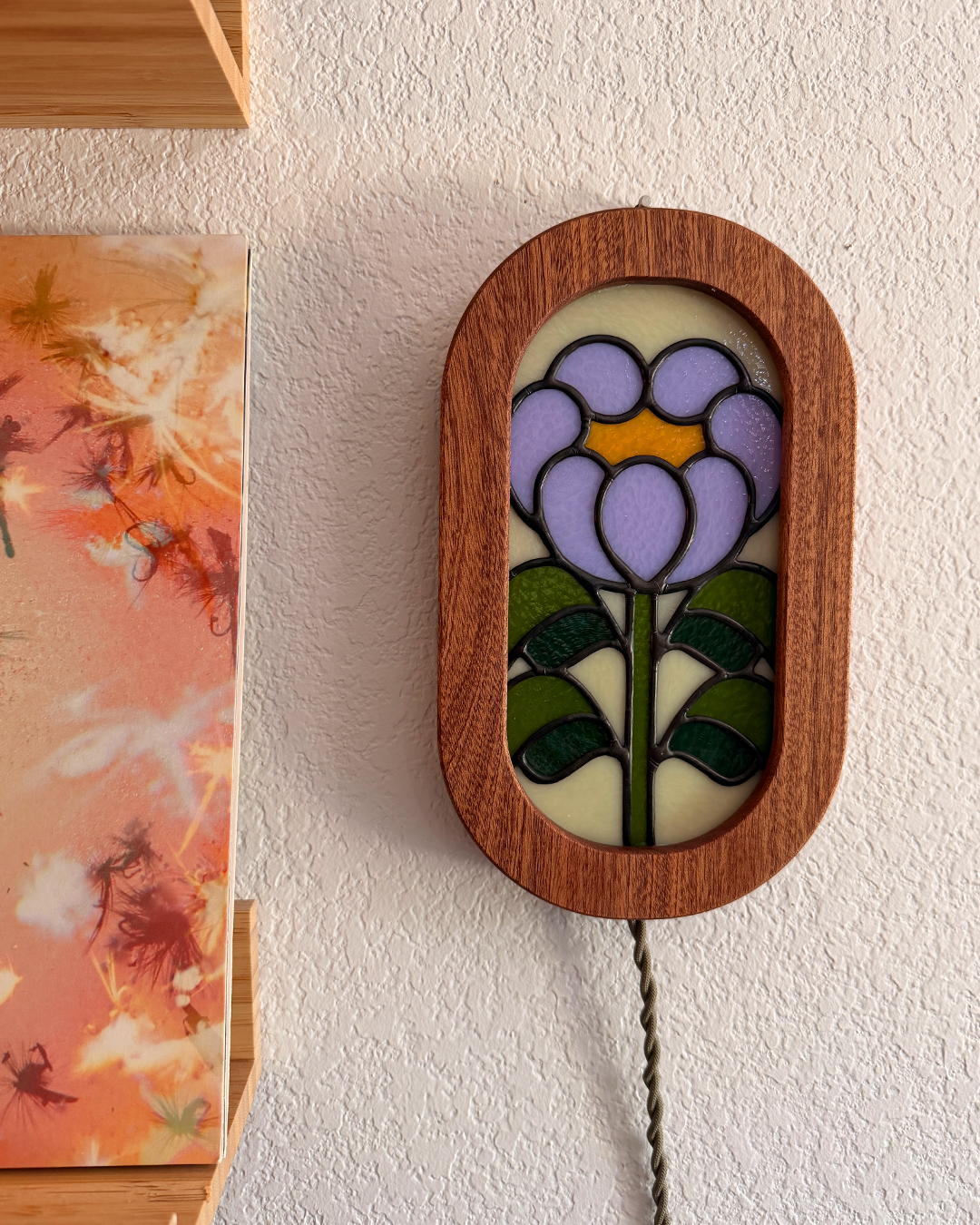 Buttercup Flower - Pill Light Box