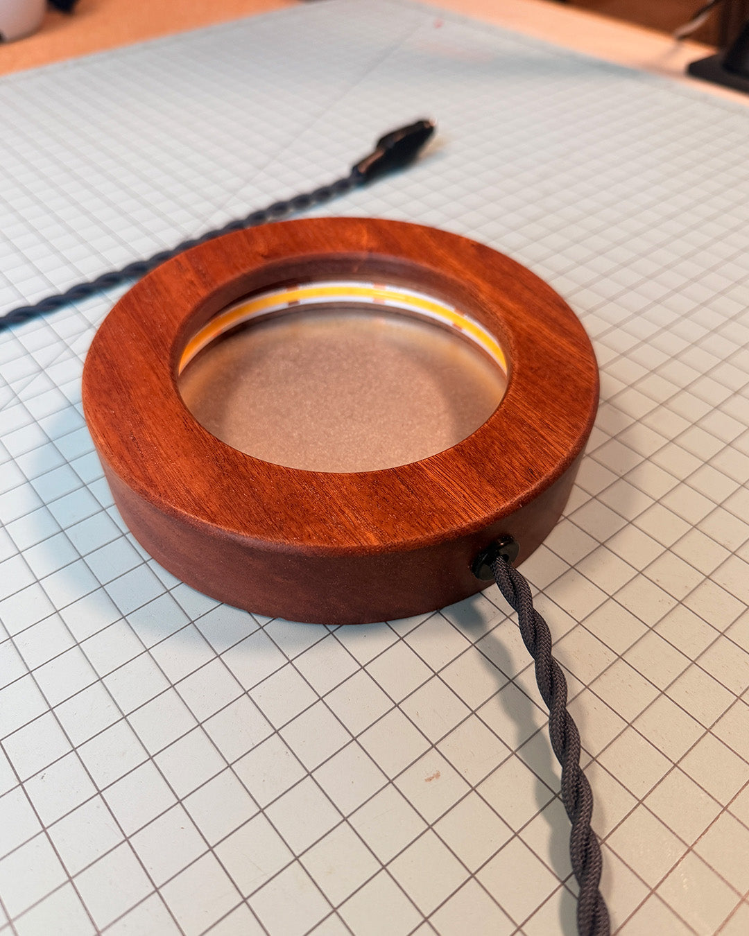 Small Circle Frame - Light Box