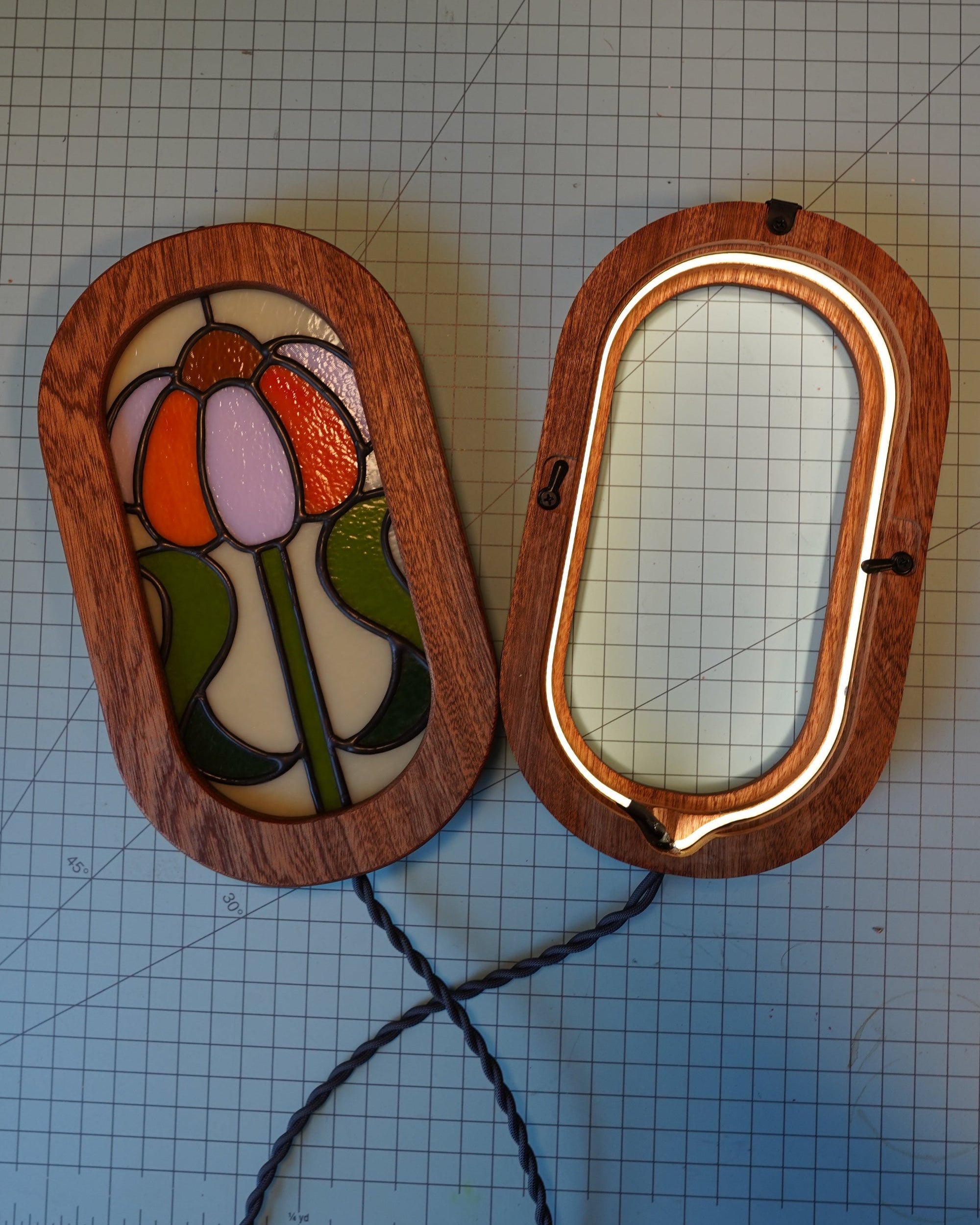 Pill Frame - Light Box