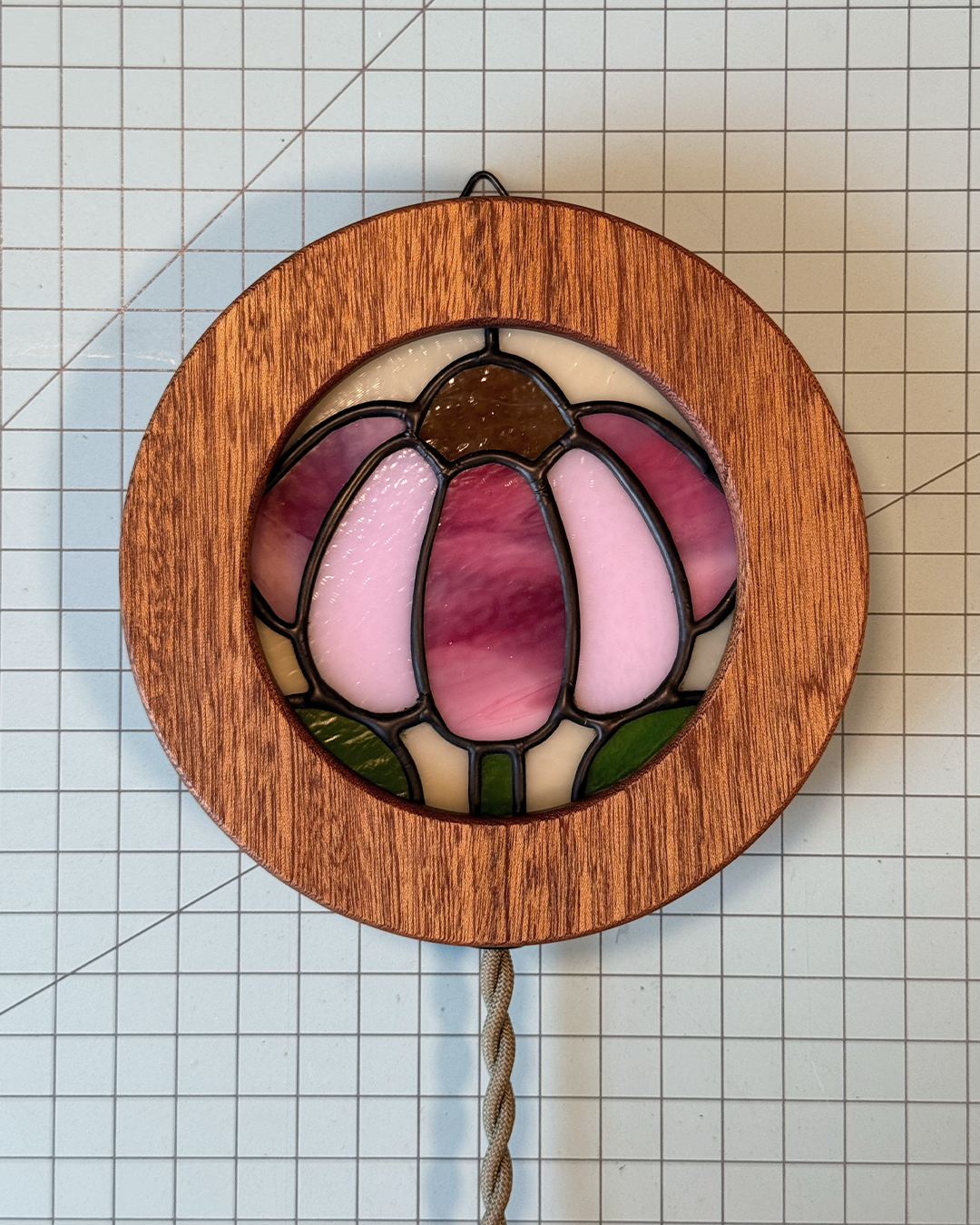 Stained Glass Flower - Circle Light Box