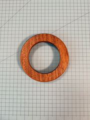 09 Small Circle Frame - Light Box (chipped)
