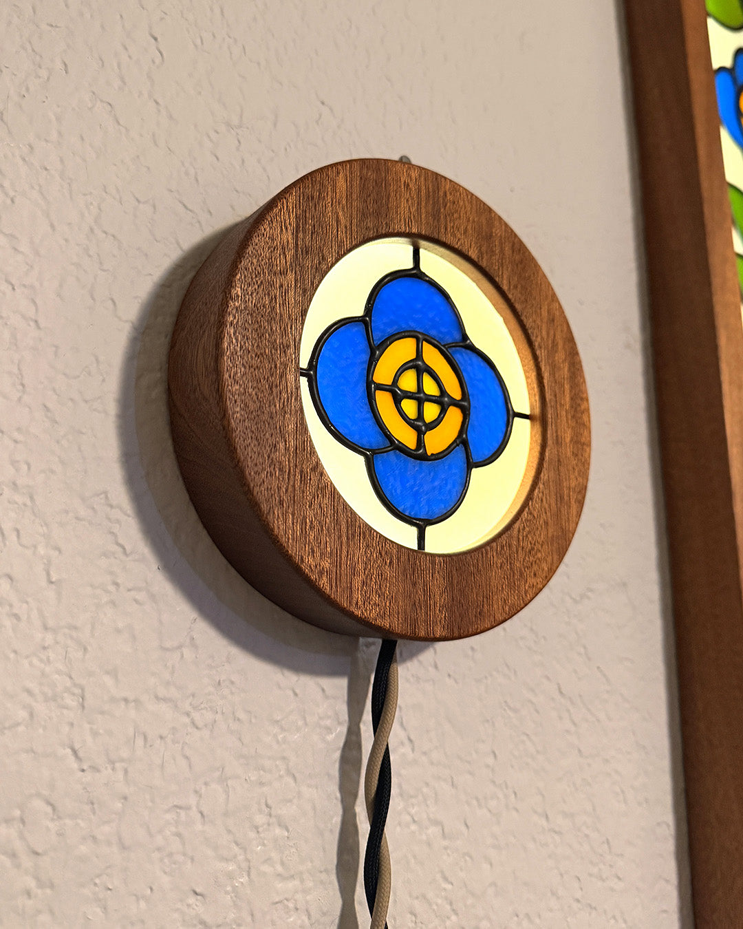 Small Frisco Flower Light Box